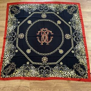 M.O.S.I Red and Black Patterned Scarf